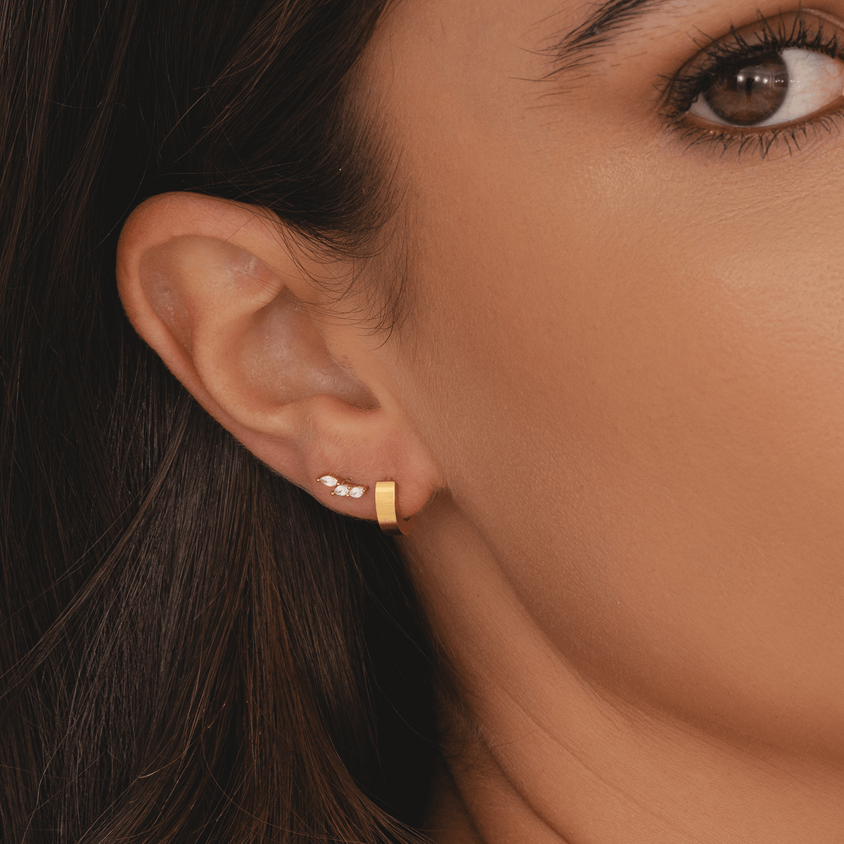 Urbanti Stainless Steel Atlantis Huggie Hoop Earrings