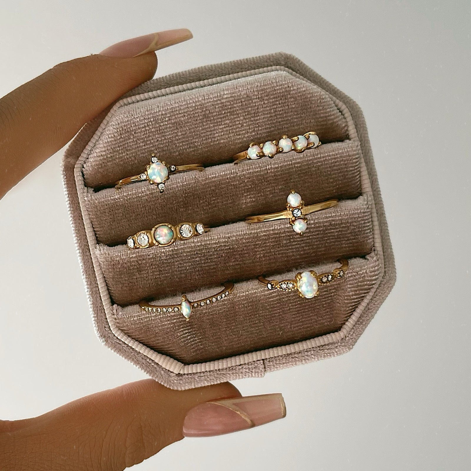 Urbanti Stainless Steel Arctic Opal Ring