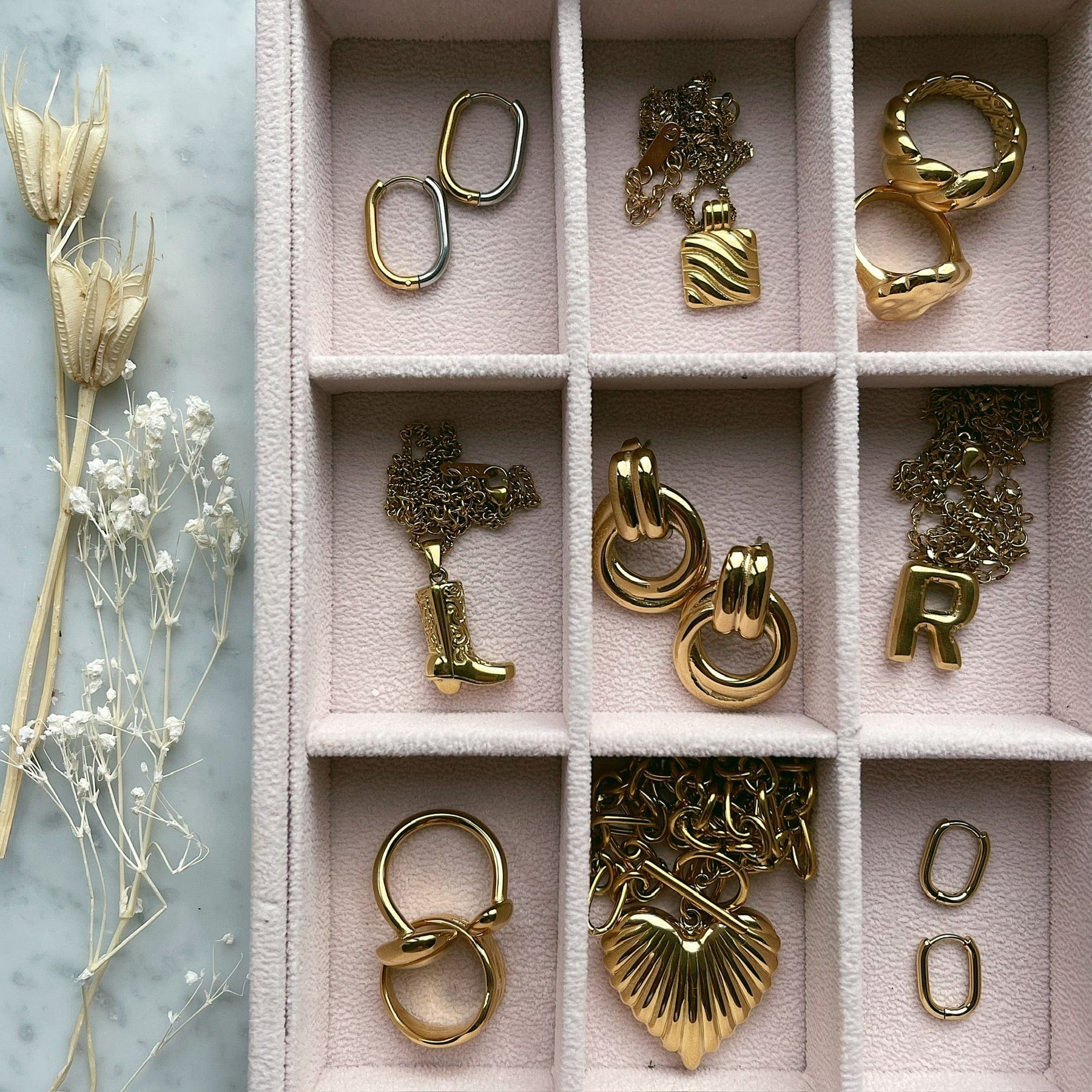 Urbanti Stainless Steel Blush TBar Necklace