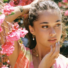 Urbanti Stainless Steel Bora Bora Pearl Hoop Earrings