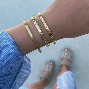 Urbanti Stainless Steel Camryn Star Bracelet