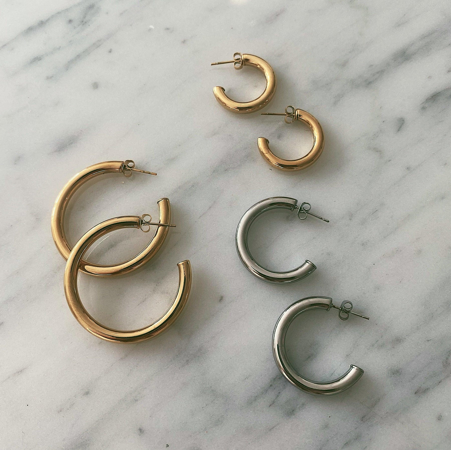 Urbanti Stainless Steel Classic Hoop Earrings