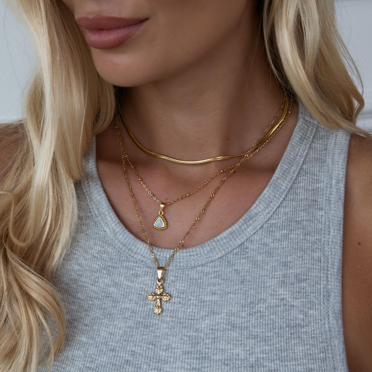 Urbanti Stainless Steel Dainty Herringbone Choker / Necklace