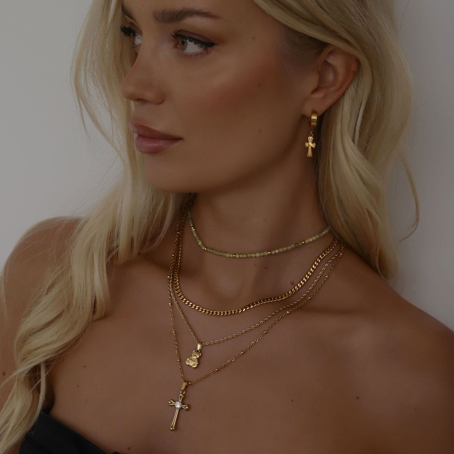 Urbanti Stainless Steel Elsie Peridot Choker Necklace