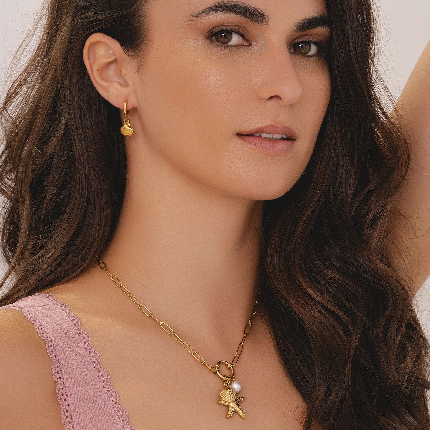 Urbanti Stainless Steel Flavia Shell Hoop Earrings