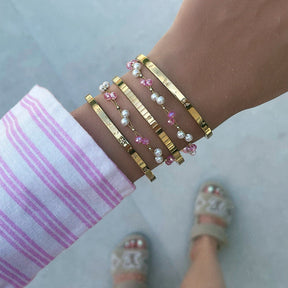 Urbanti Stainless Steel Gardenia Pearl Bracelet