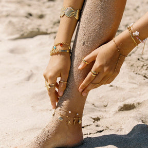 Urbanti Stainless Steel Gardenia Pearl Bracelet