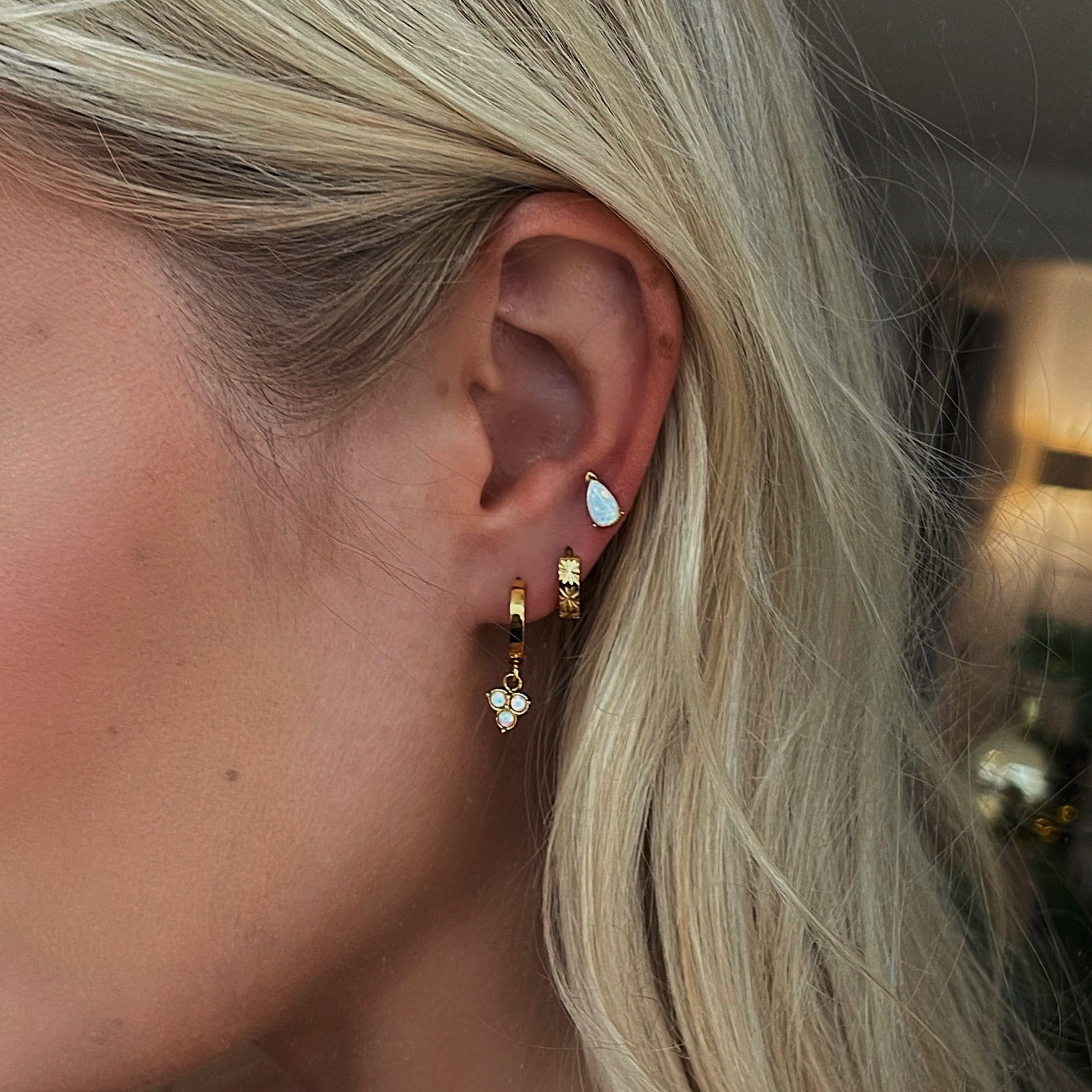 Urbanti Stainless Steel Jagger Huggie Hoop Earrings