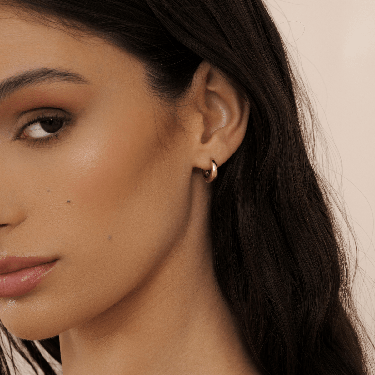 Urbanti Stainless Steel Janelle Hoop Earrings