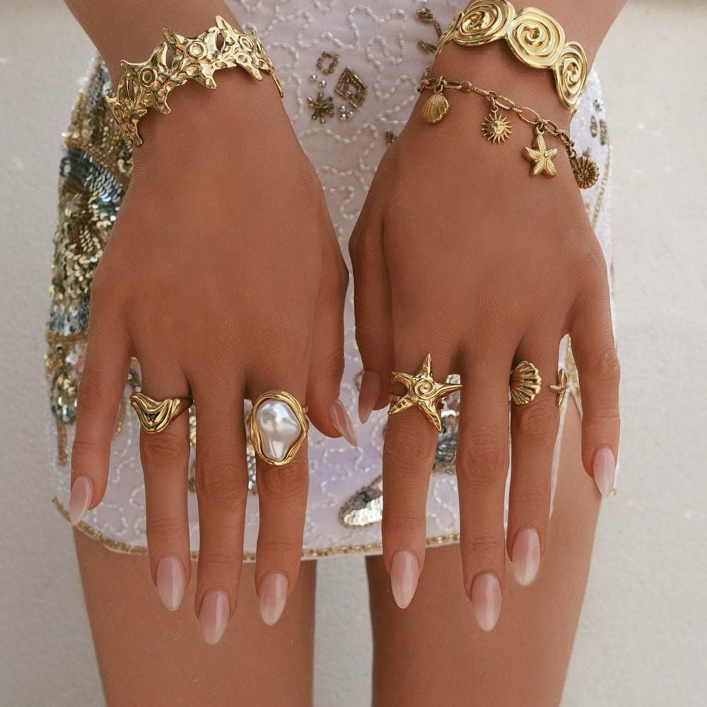 Urbanti Stainless Steel Laurel Pearl Ring