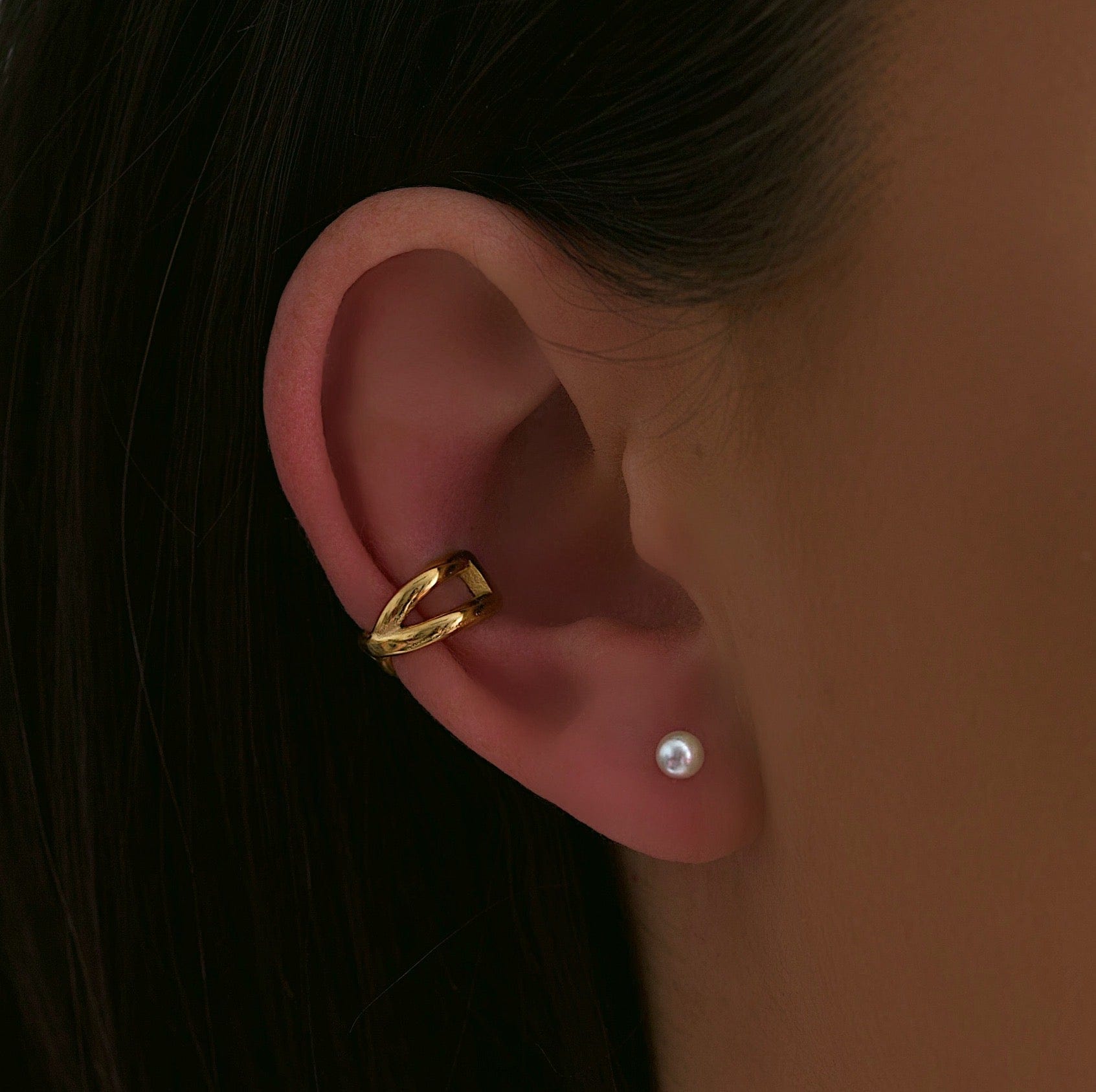 Urbanti Stainless Steel Mini Pearl Stud Earrings