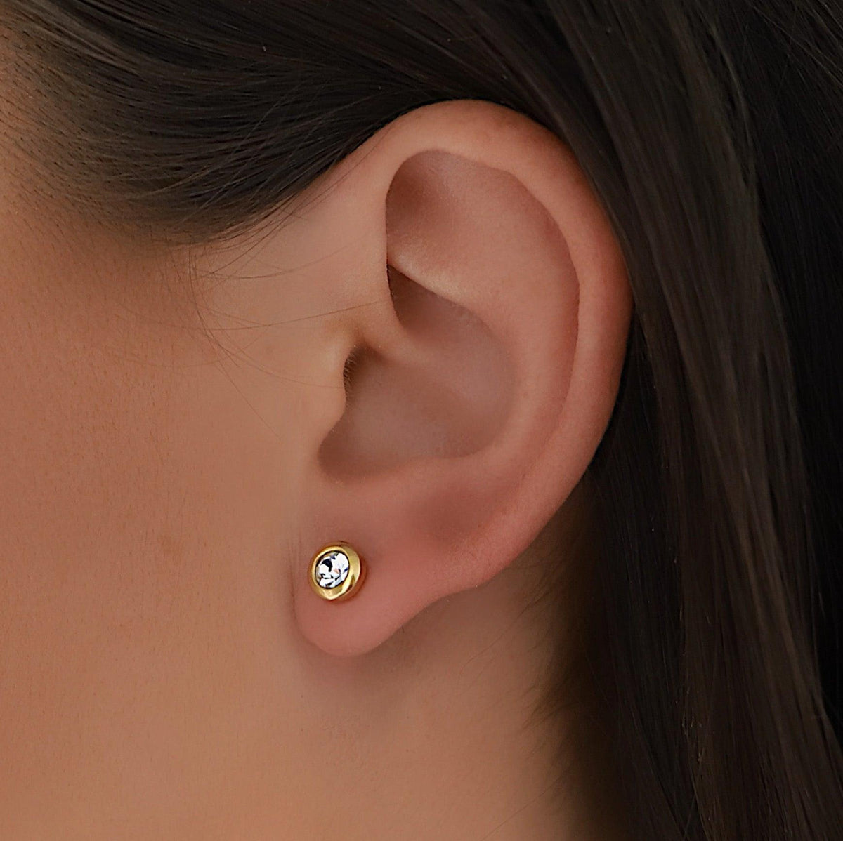 Urbanti Stainless Steel No Doubt Stud Earrings