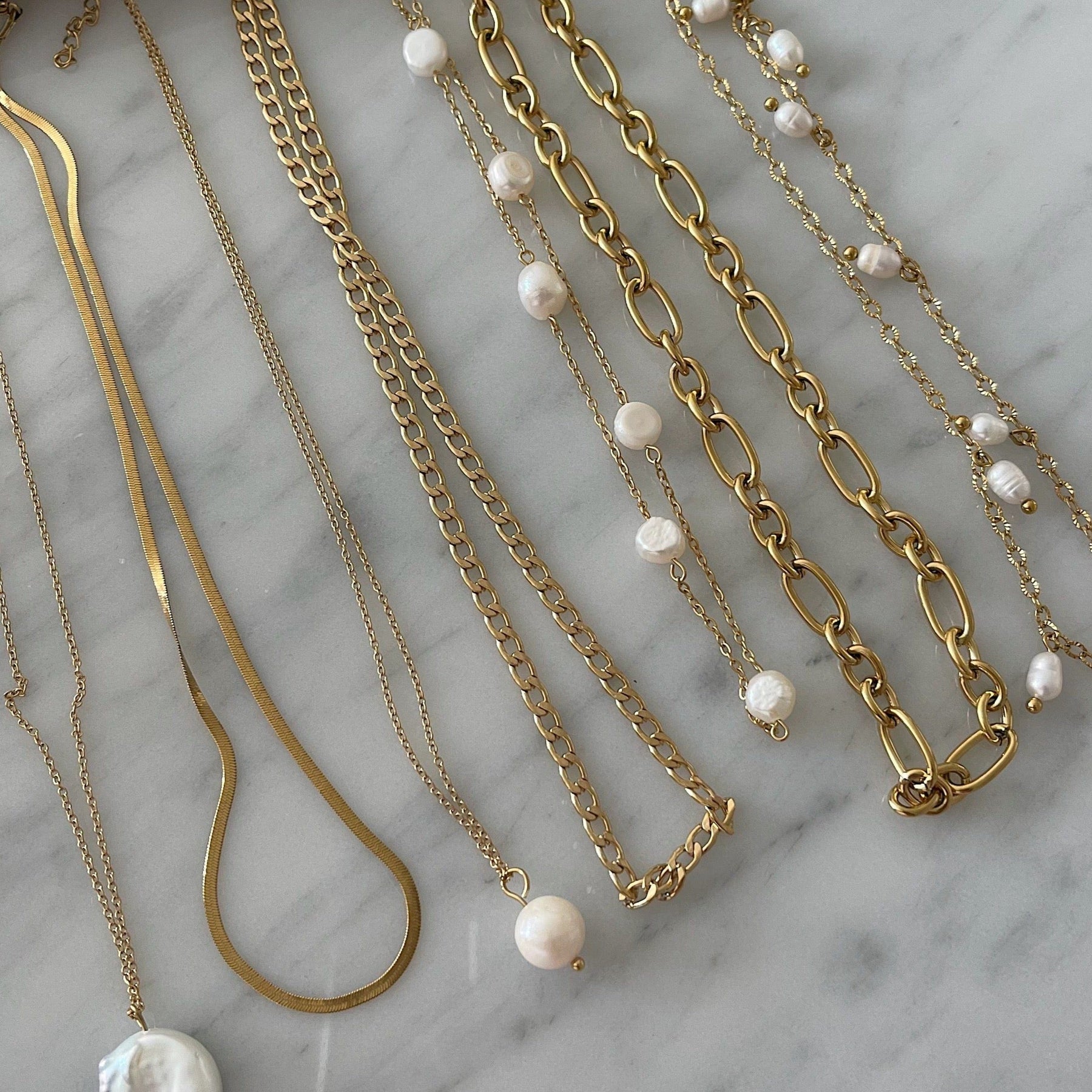 Urbanti Stainless Steel Stephanie Dainty Necklace Gold