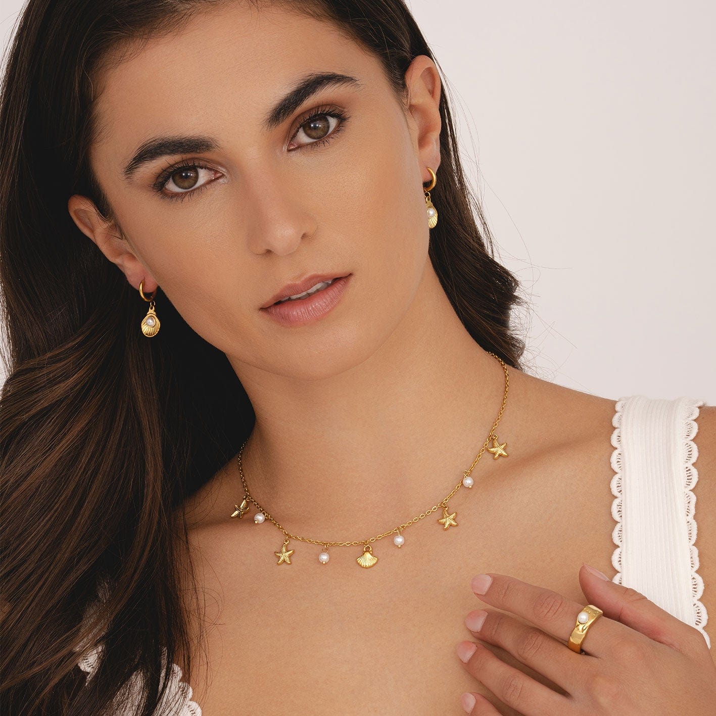 Urbanti Stainless Steel Coast Pearl Hoop Earrings