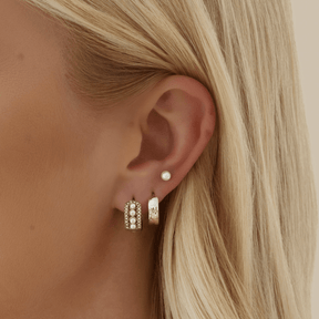 Urbanti Stainless Steel Anshi Pearl Hoop Earrings