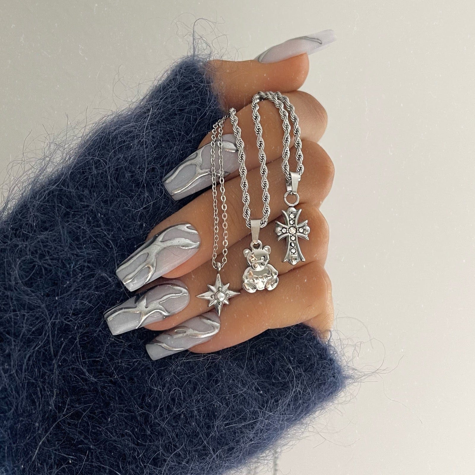 Urbanti Stainless Steel Mini Teddy Necklace Gold